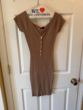 Hera Collection Ribbed V-Neck Button Mini Dress in Taupe